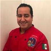 Professionnel mexicain, diplômé et titulaire d'un master, résidant en France depuis 5 ans. J'enseigne la langue espagnole.